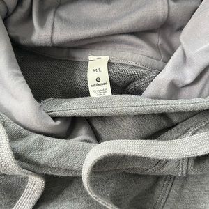 lululemon sweatshirt